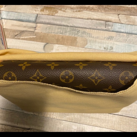 Packaged up Louis Vuitton Tikal for Tom! - Picture 5 of 14